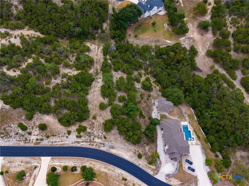 1.06 acres in Comal County - photo 9