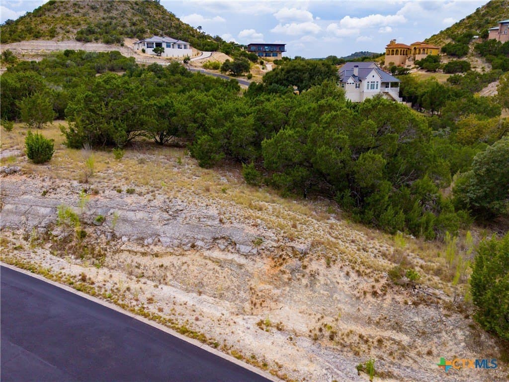 1.06 acres in Comal County - photo 7