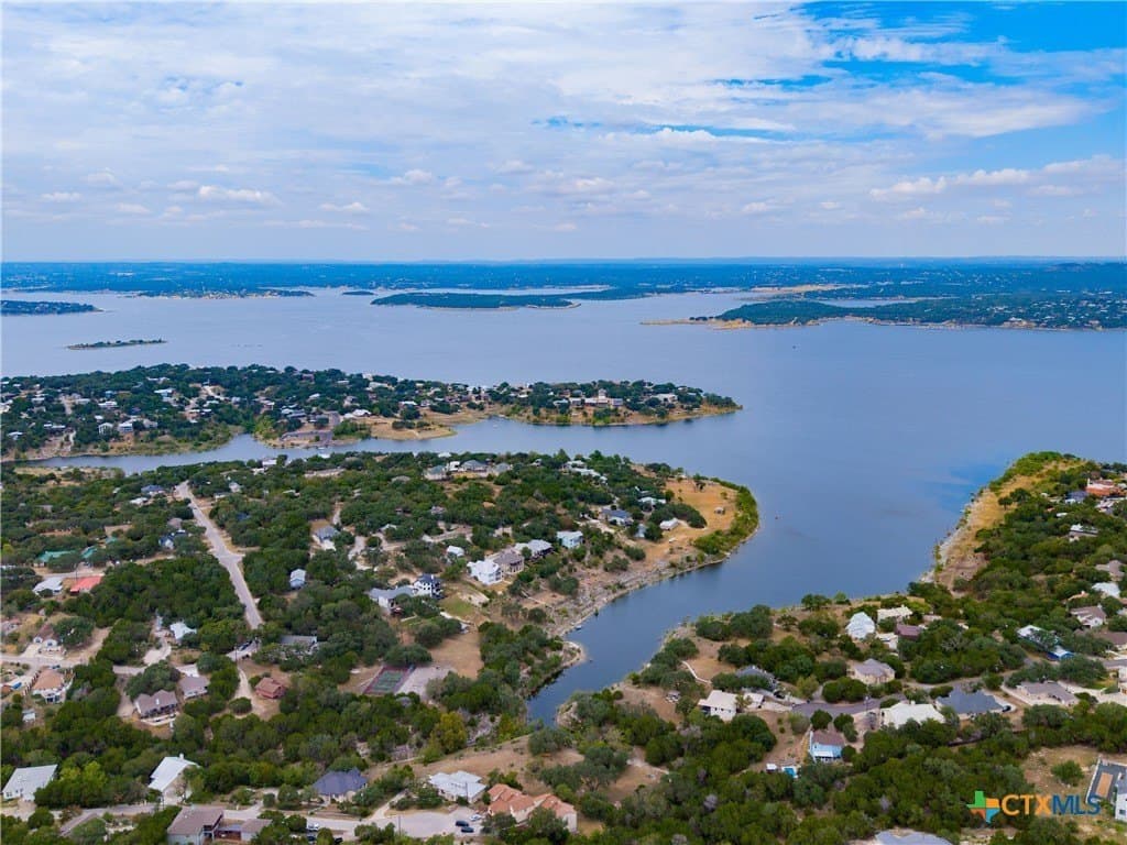 1.06 acres in Comal County - photo 4