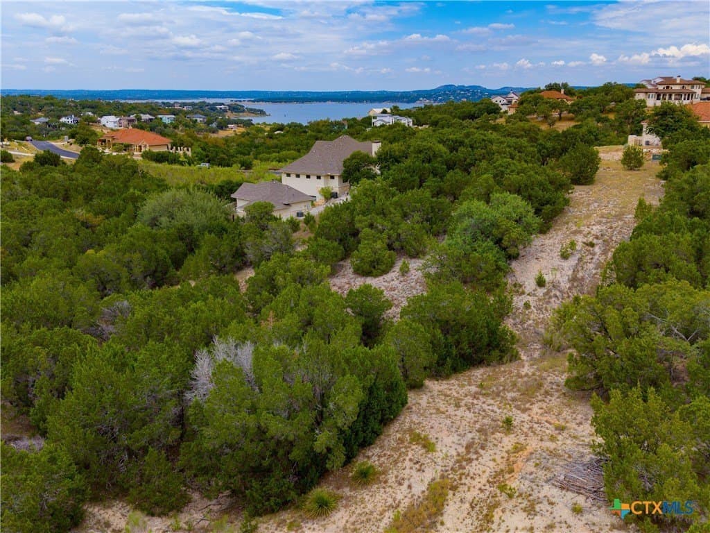 1.06 acres in Comal County - photo 2