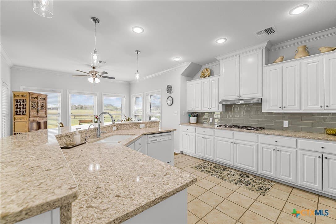 10.1 acres in Victoria County - photo 8