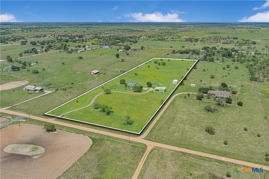10.1 acres in Victoria County - photo 43