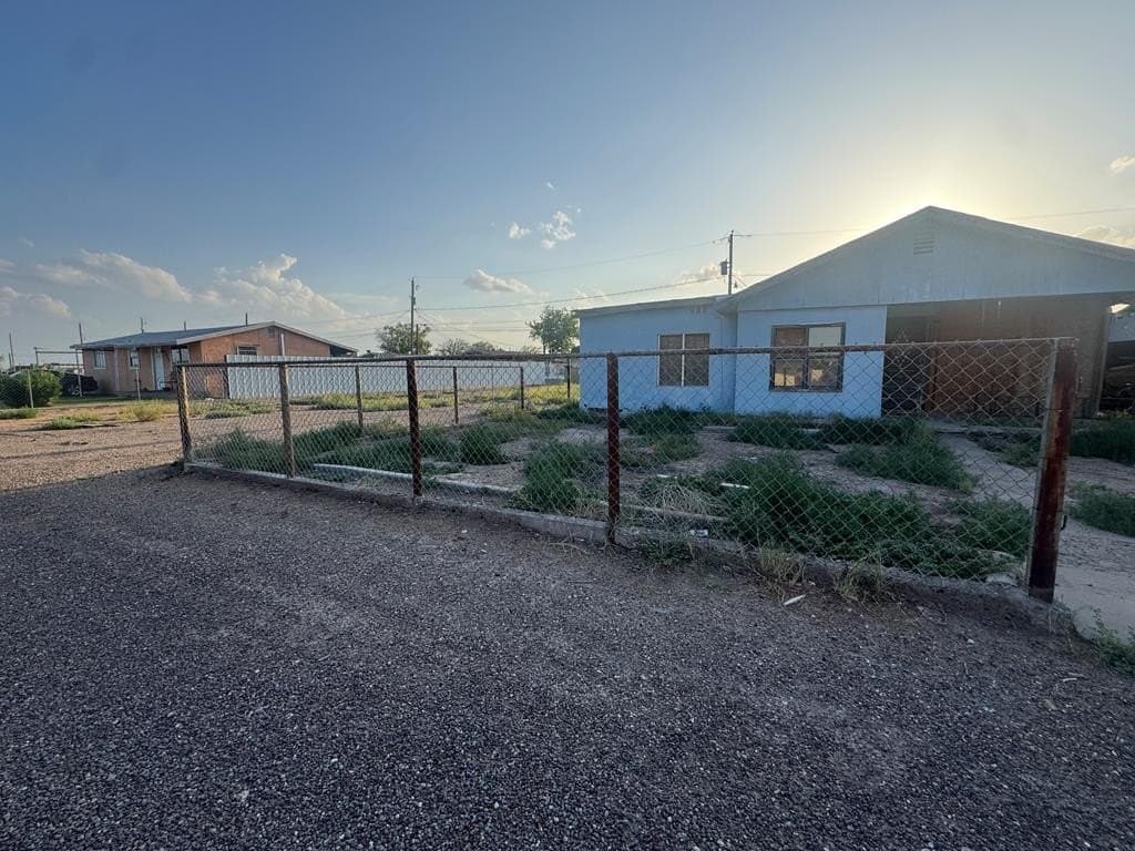 0.25 acres in Reeves County gallery image 2