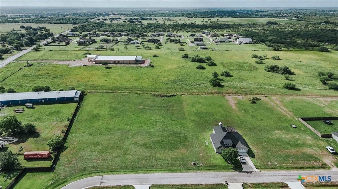 1.26 acres in Victoria County gallery image 2