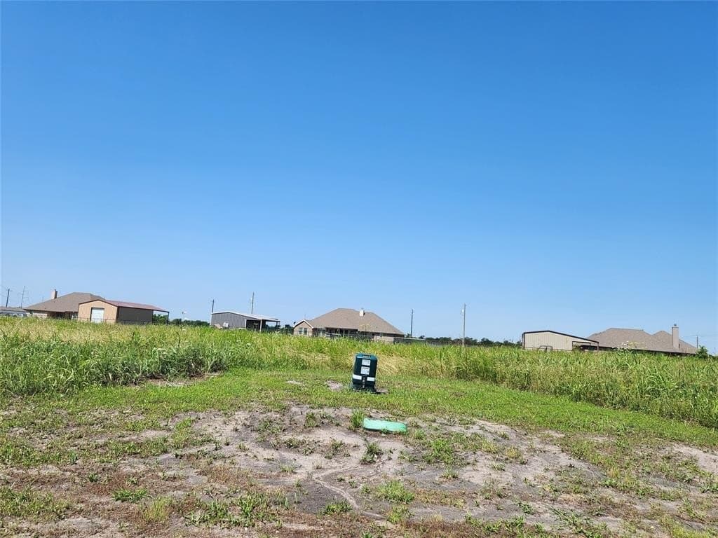 1.42 acres in Hunt County gallery image 2