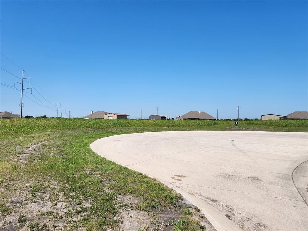 1.42 acres in Hunt County