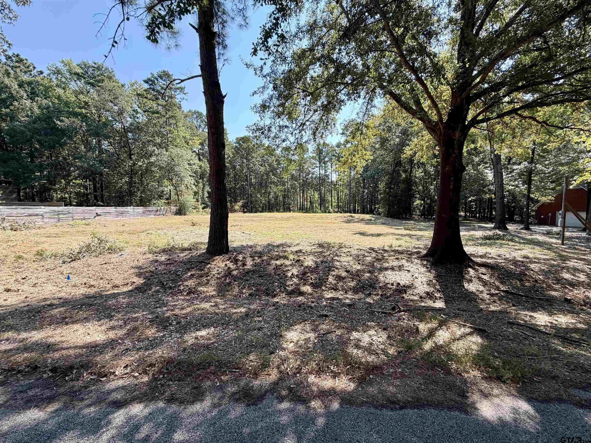 1 acres in Smith County - photo 3