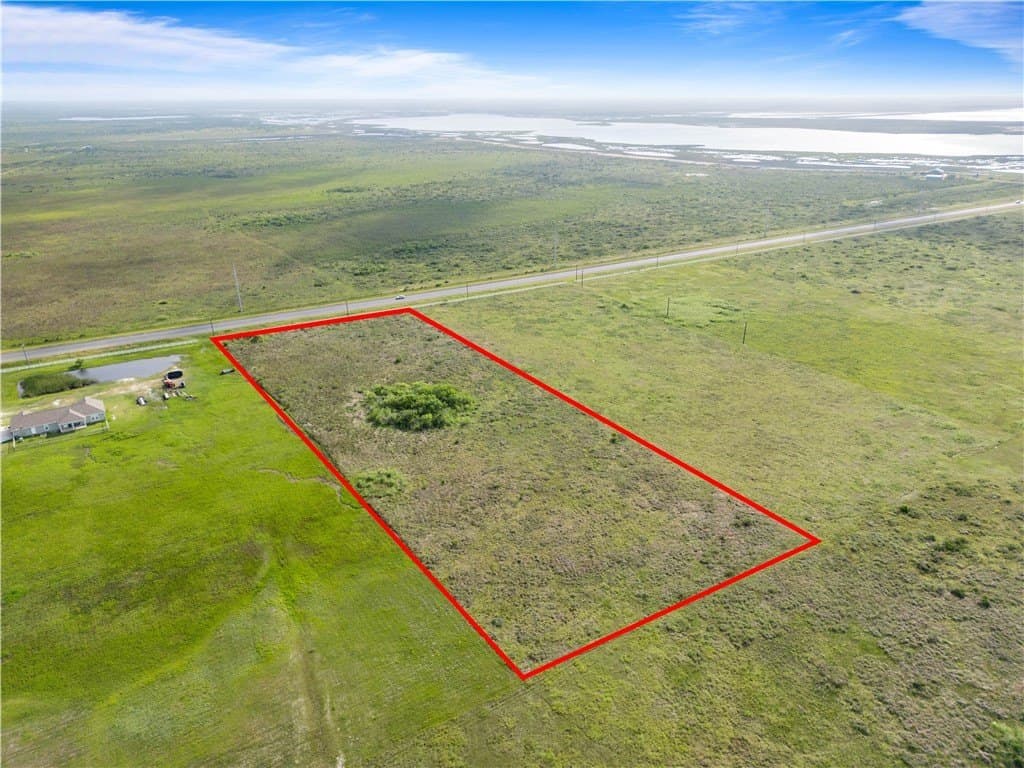 6 acres in Aransas County gallery image 2
