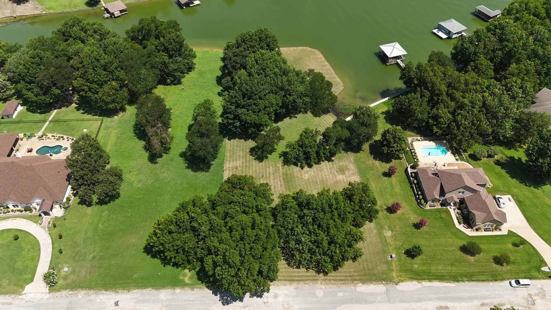 1.38 acres in Navarro County gallery image 2