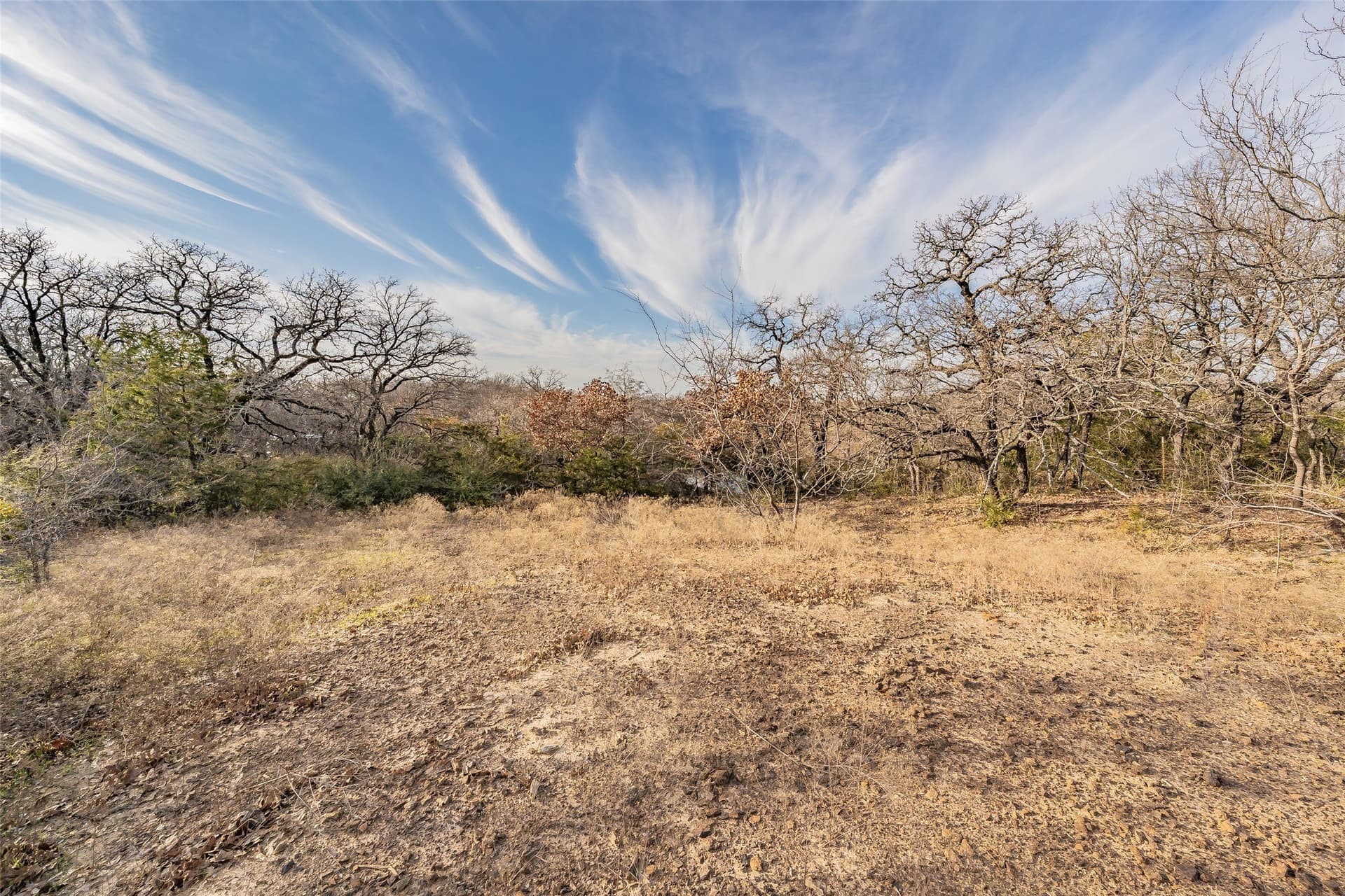 5.48 acres in Tarrant County - photo 6
