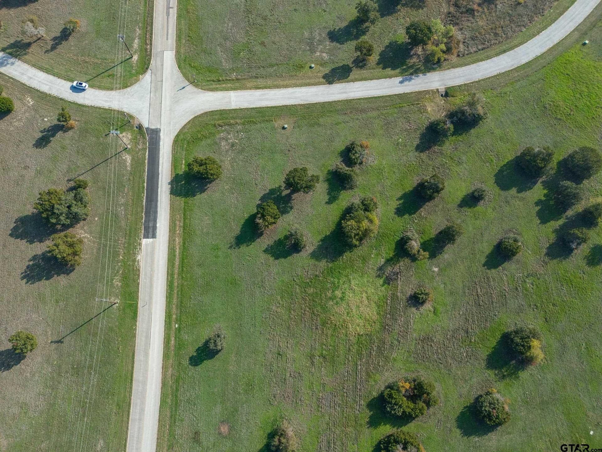 0.36 acres in Johnson County - photo 9
