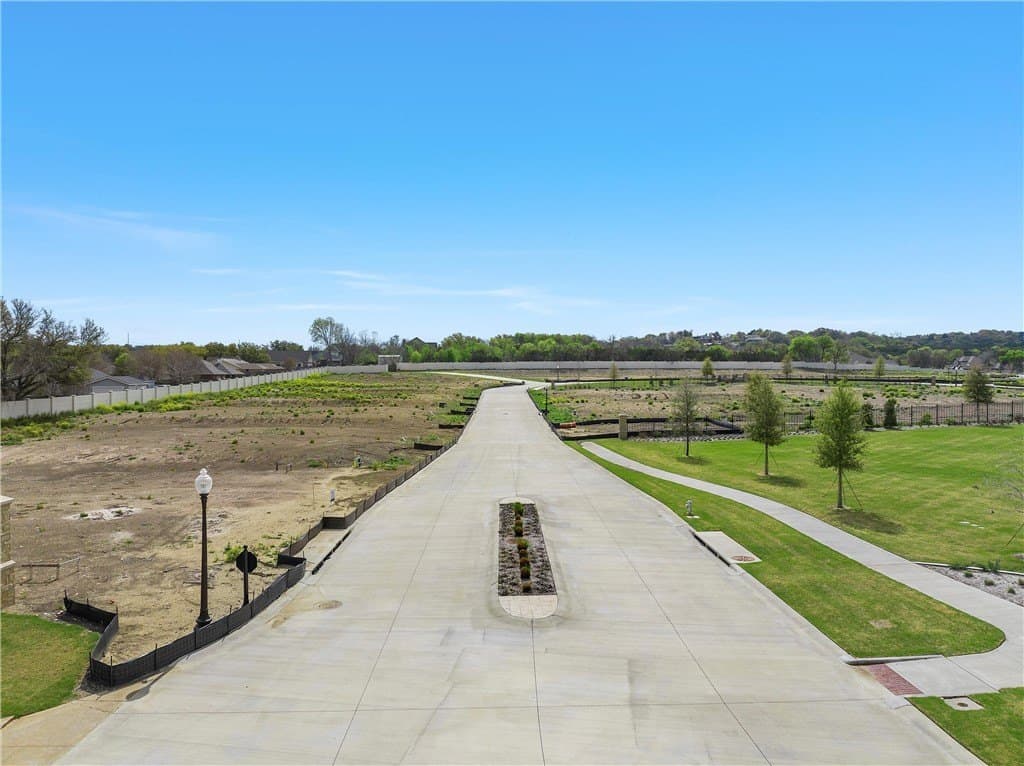 0.66 acres in McLennan County - photo 9