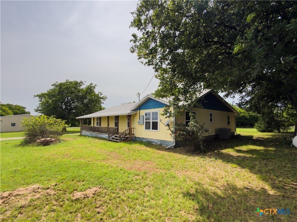 12.79 acres in Hill County gallery image 2