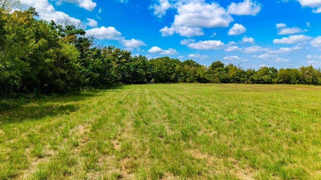 4.36 acres in Kerr County - photo 6