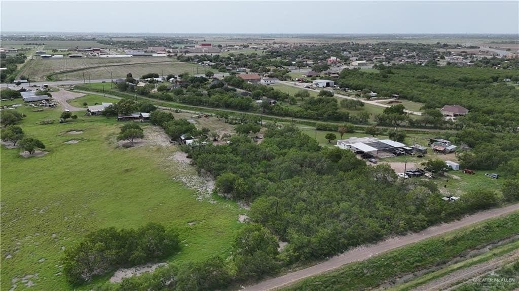 1.06 acres in Hidalgo County gallery image 3