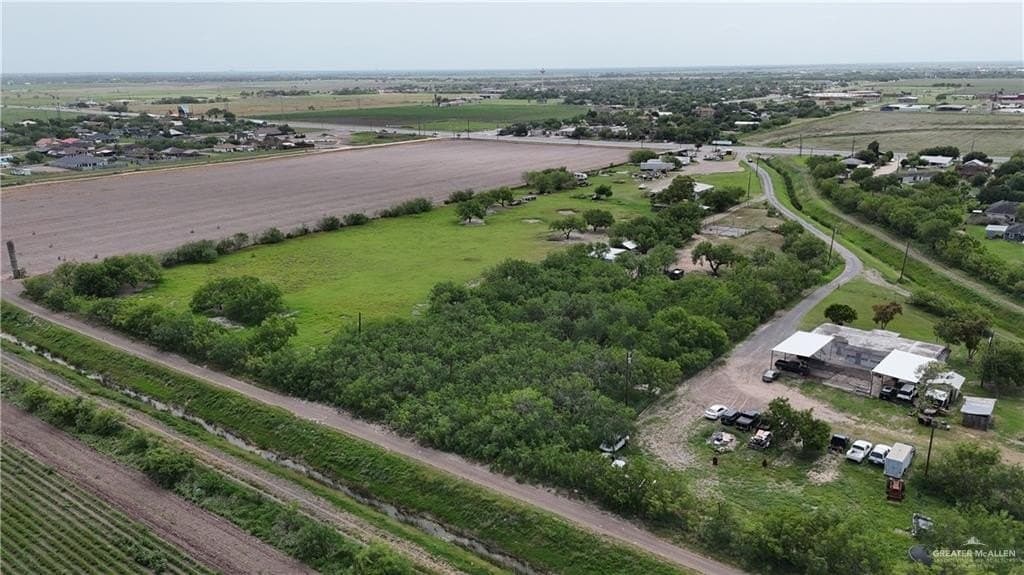 1.06 acres in Hidalgo County gallery image 2