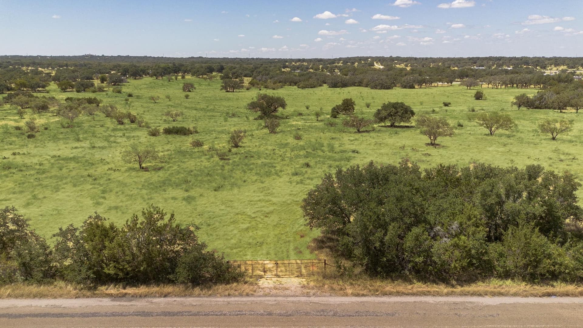 10 acres in Blanco County - photo 23