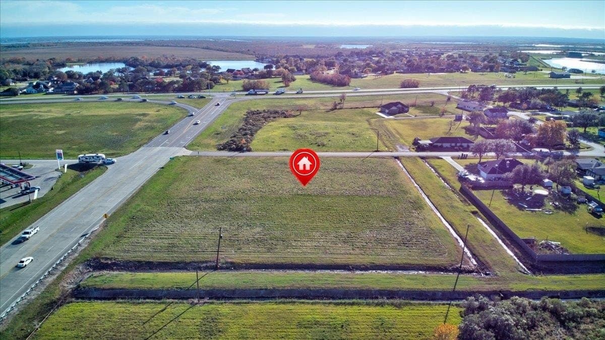 2.7 acres in Texas County gallery image 3