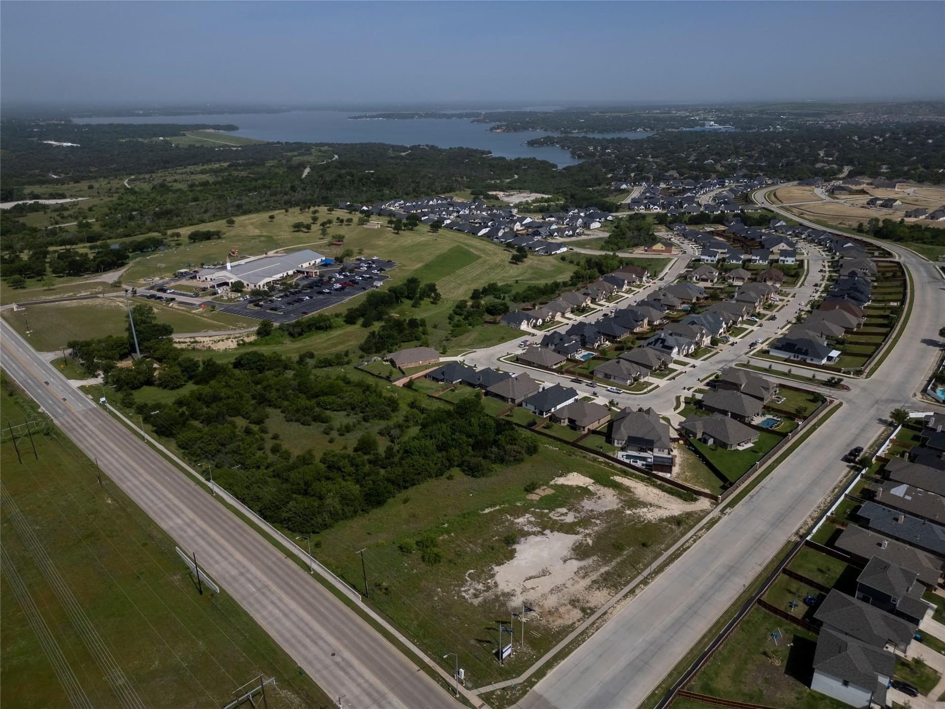 4.97 acres in Tarrant County gallery image 3
