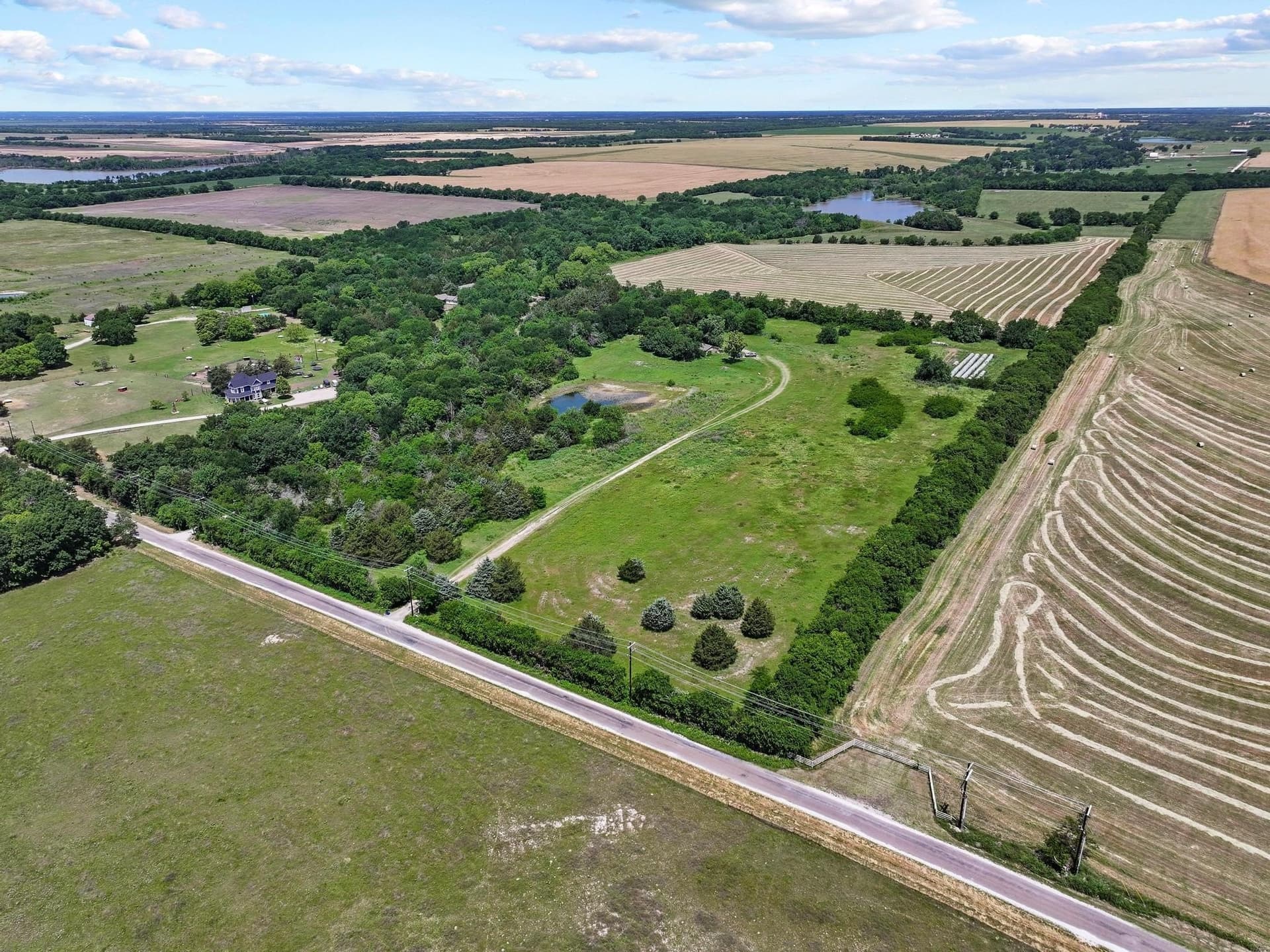 13.76 acres in Grayson County gallery image 2