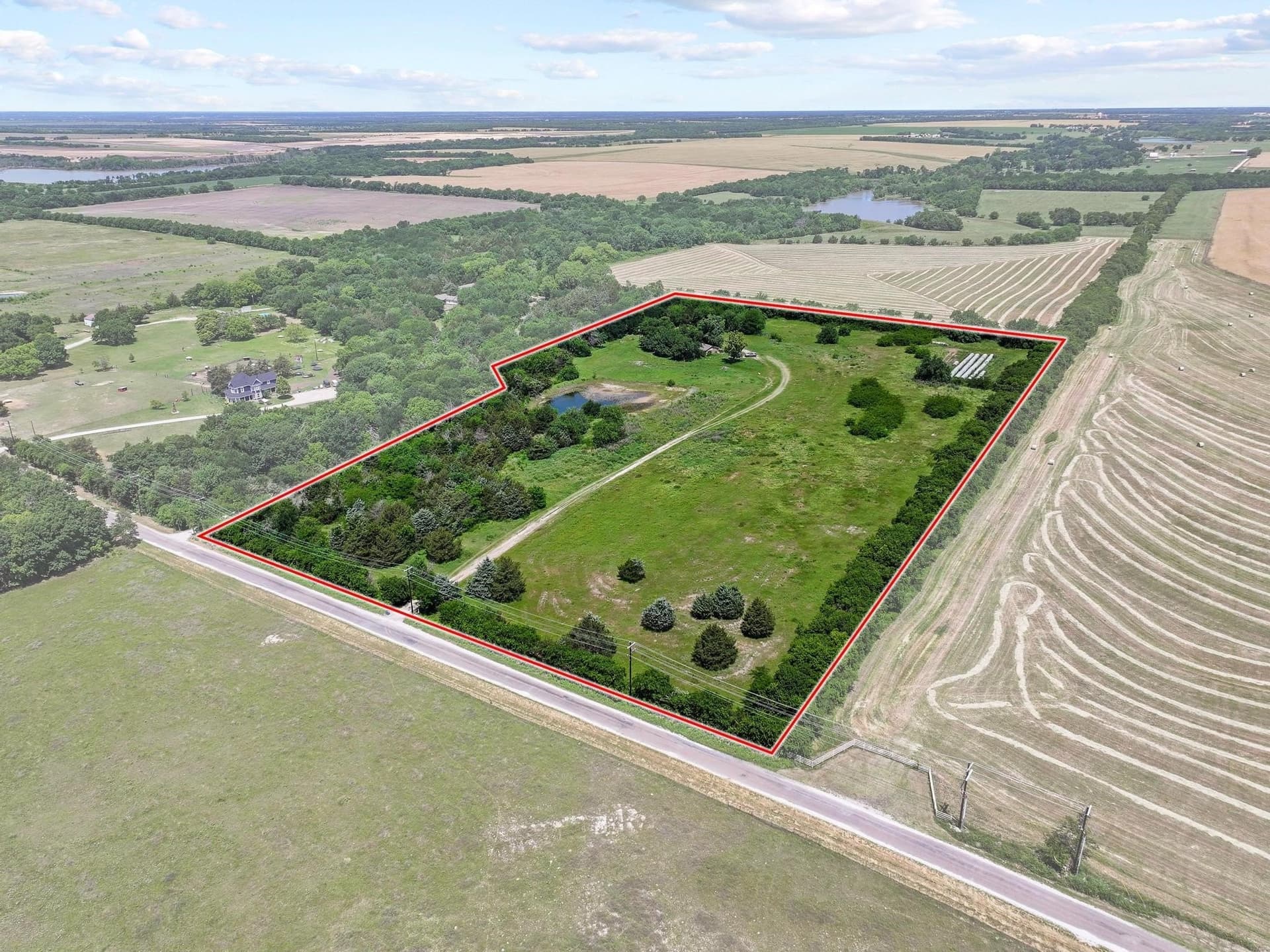 13.76 acres in Grayson County