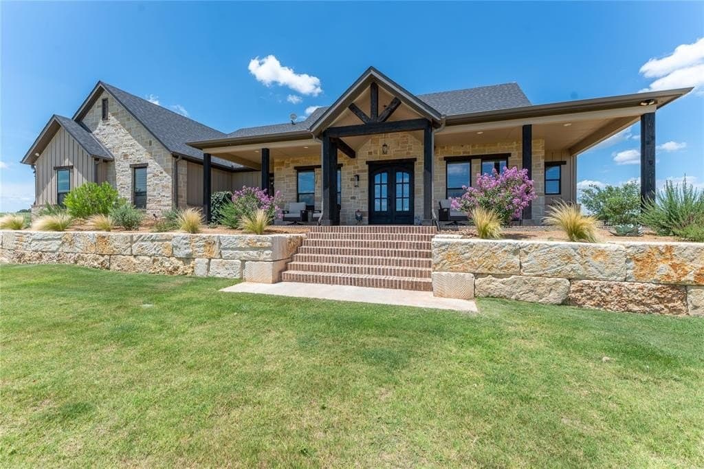 10.55 acres in Wise County