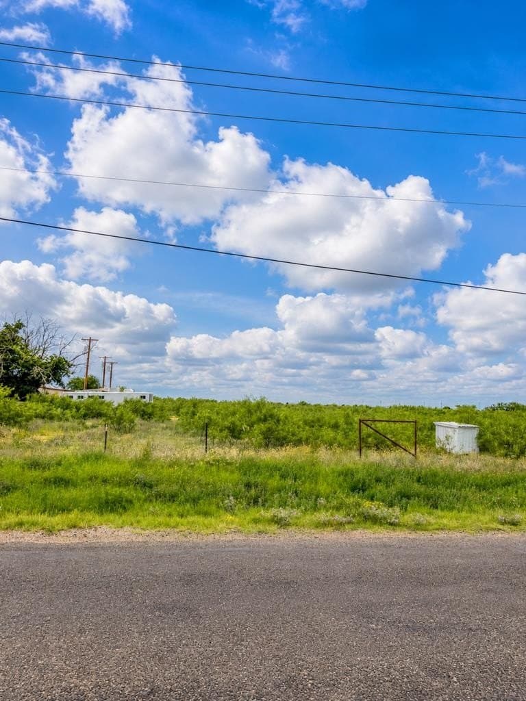 2 acres in Howard County