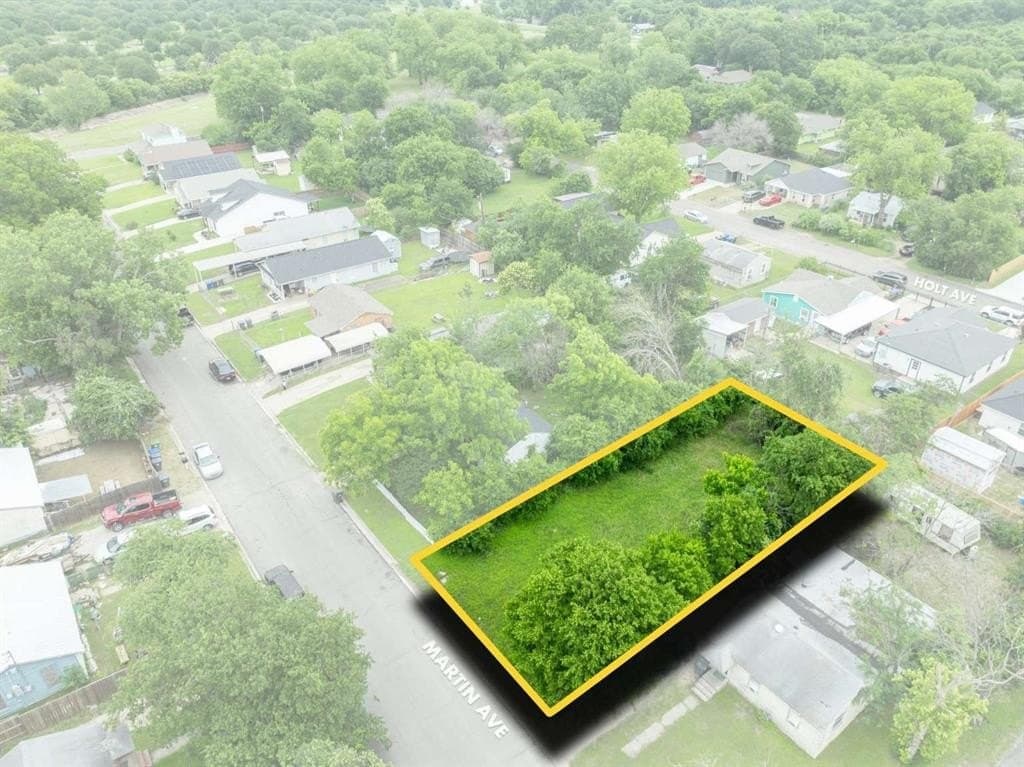0.14 acres in McLennan County