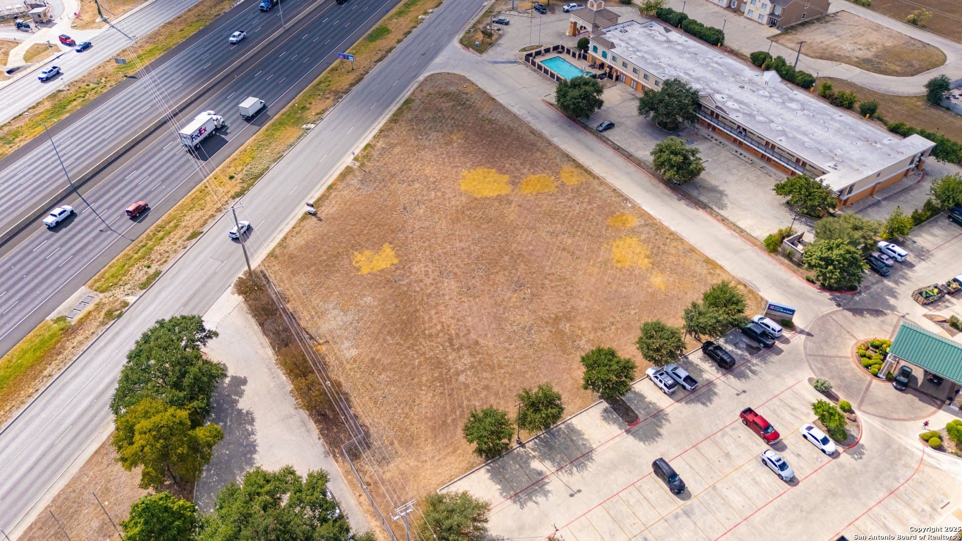 1.58 acres in Comal County - photo 12