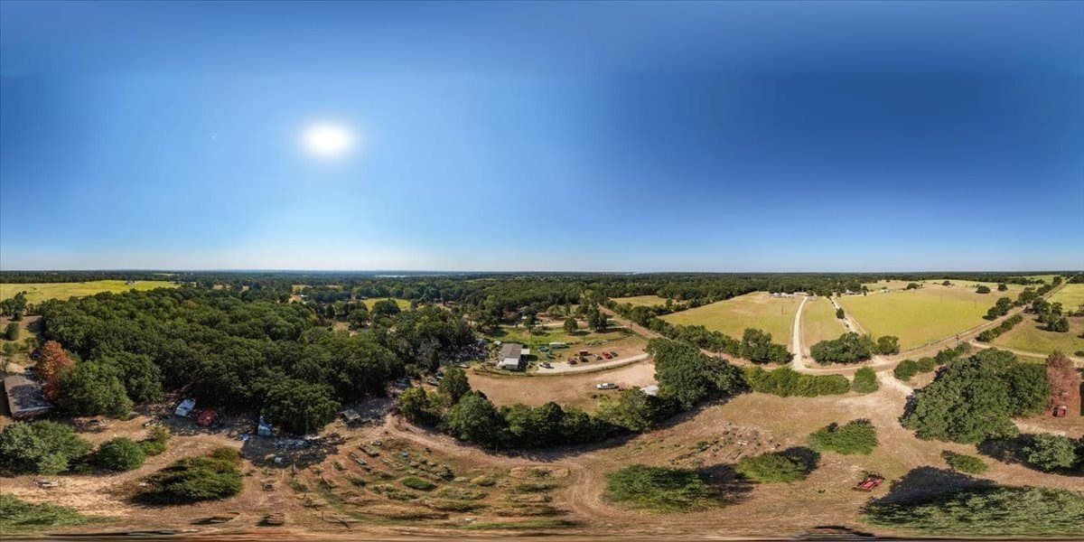3.4 acres in Henderson County