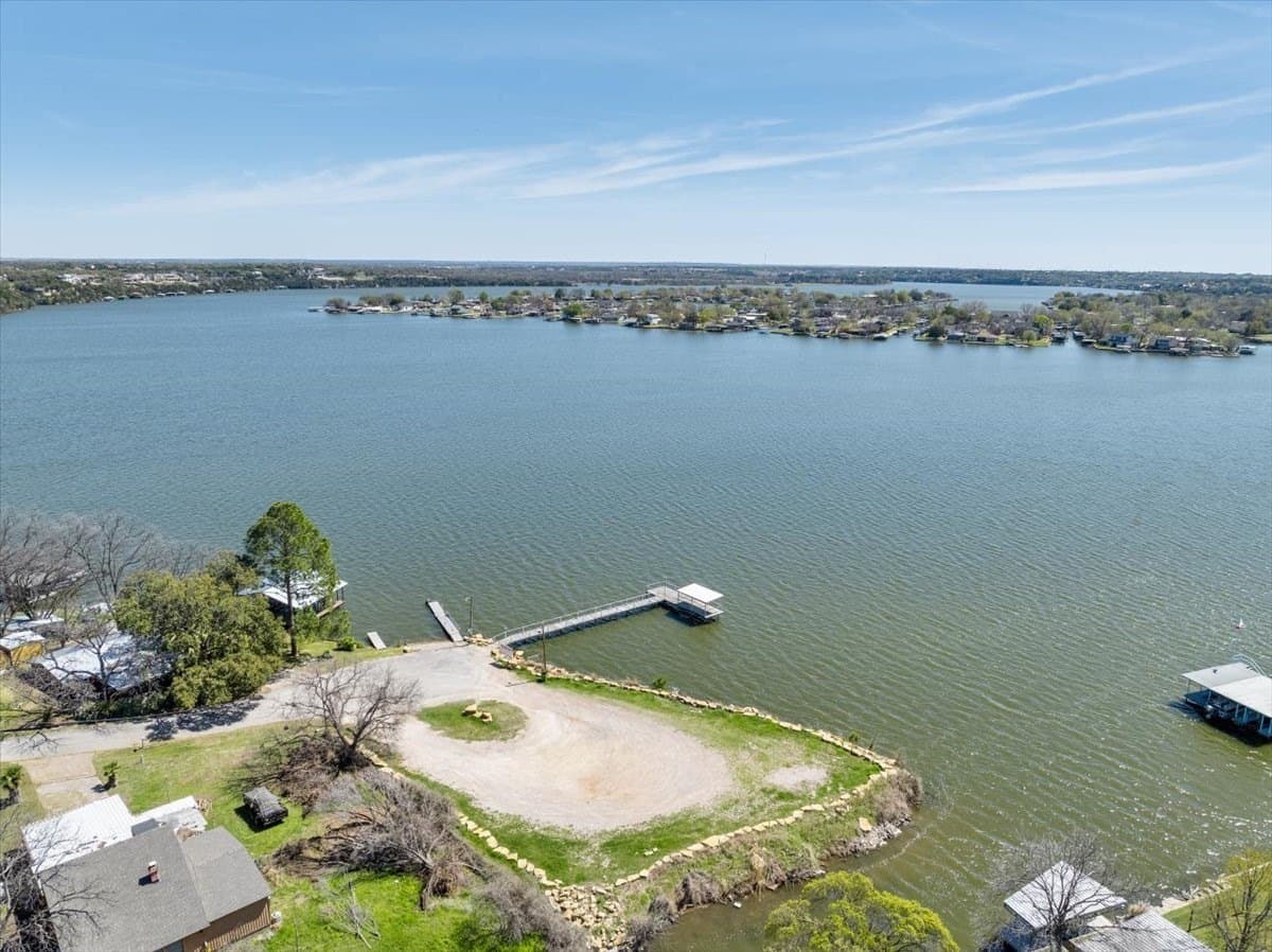 0.04 acres in Hood County - photo 16