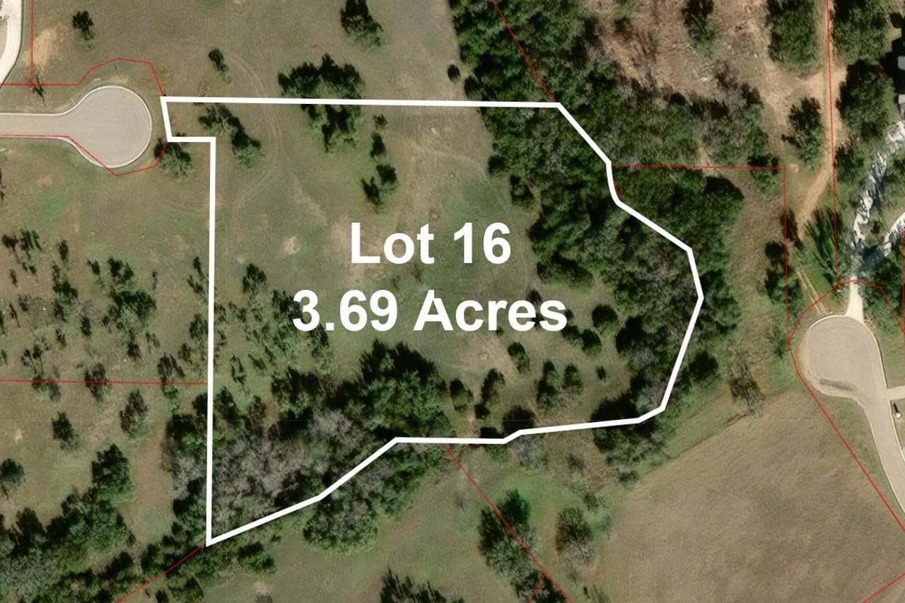 3.69 acres in Blanco County gallery image 2