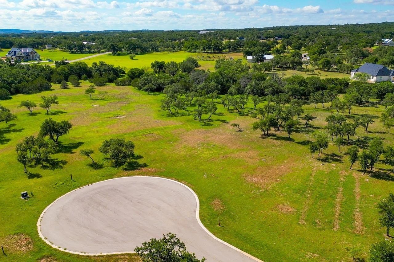 3.69 acres in Blanco County gallery image 4