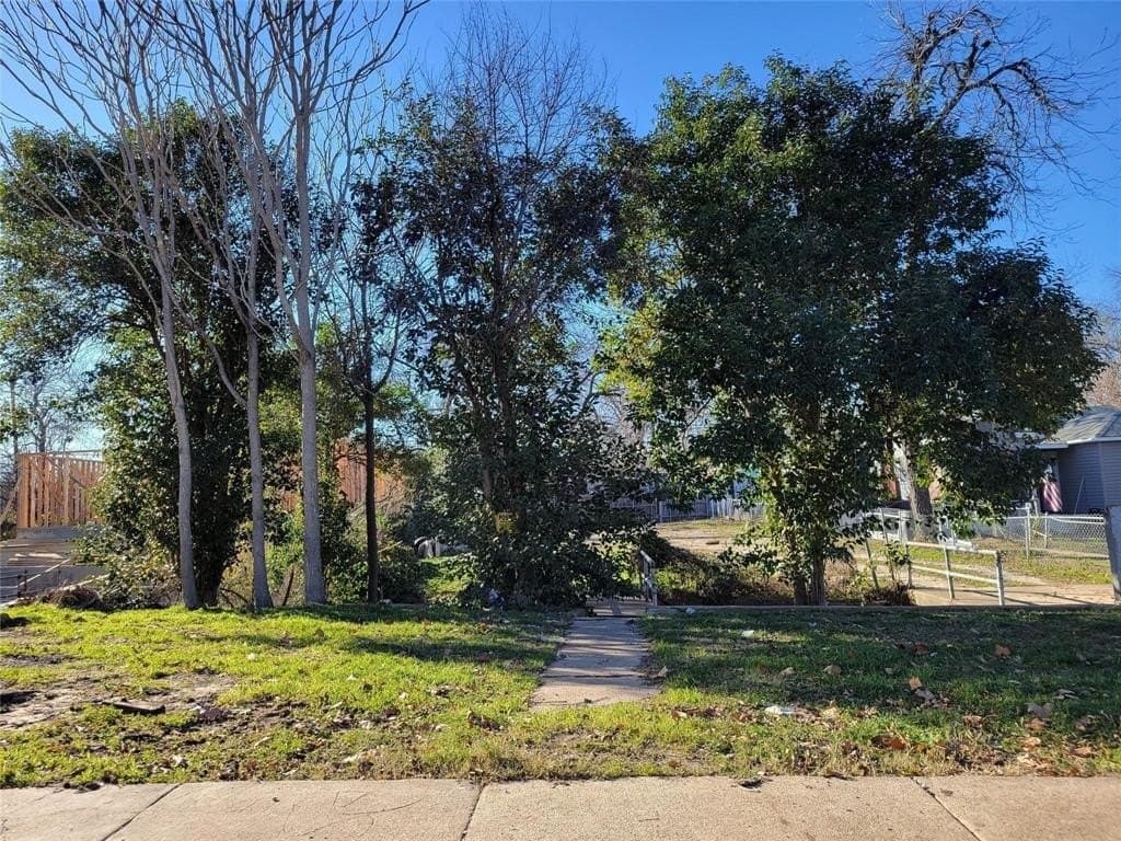 0.17 acres in Dallas County