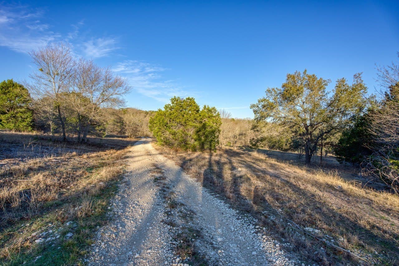 22.79 acres in Coryell County - photo 2