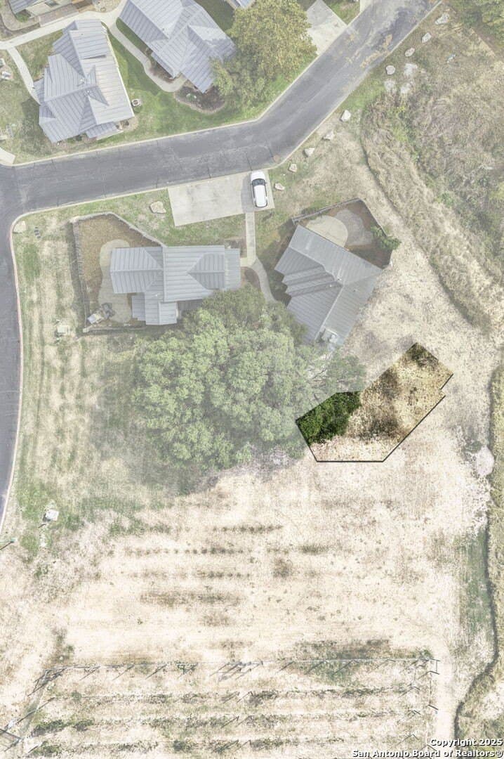 0.07 acres in Comal County - photo 6