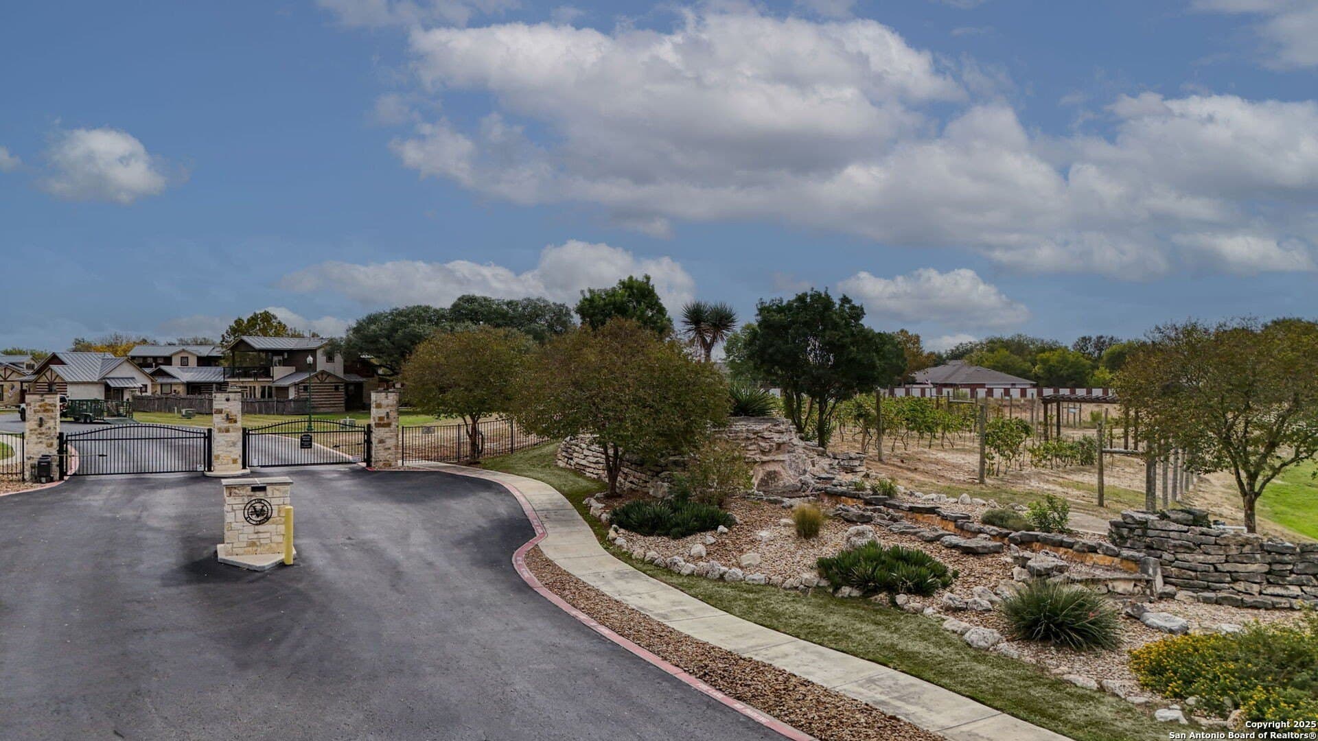 0.07 acres in Comal County - photo 15
