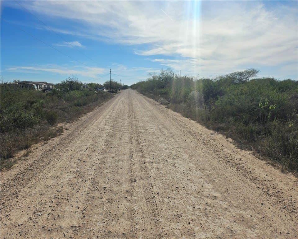 0.99 acres in Jim Wells County gallery image 4