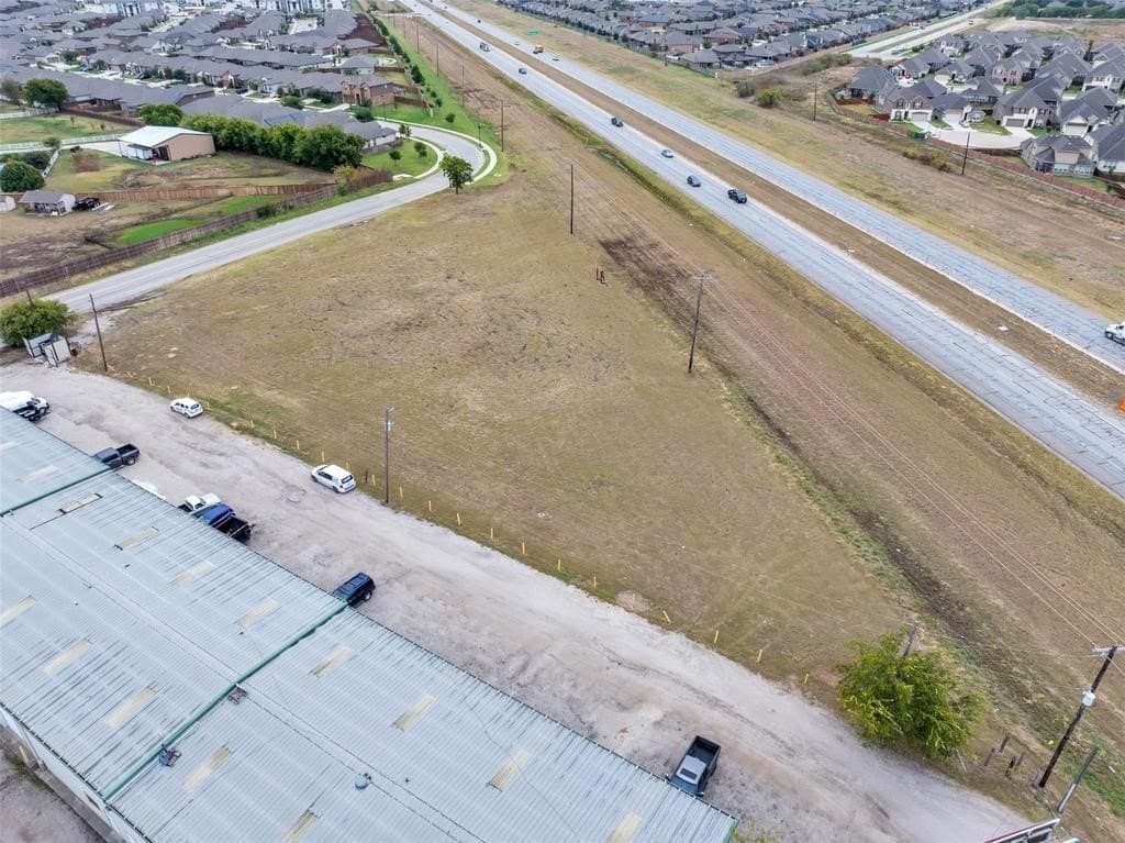 1.38 acres in Tarrant County gallery image 4