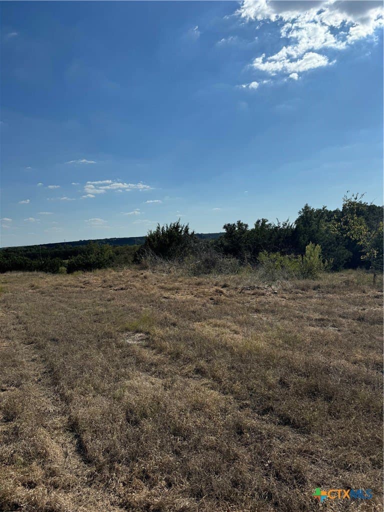 1.8 acres in Bell County gallery image 2