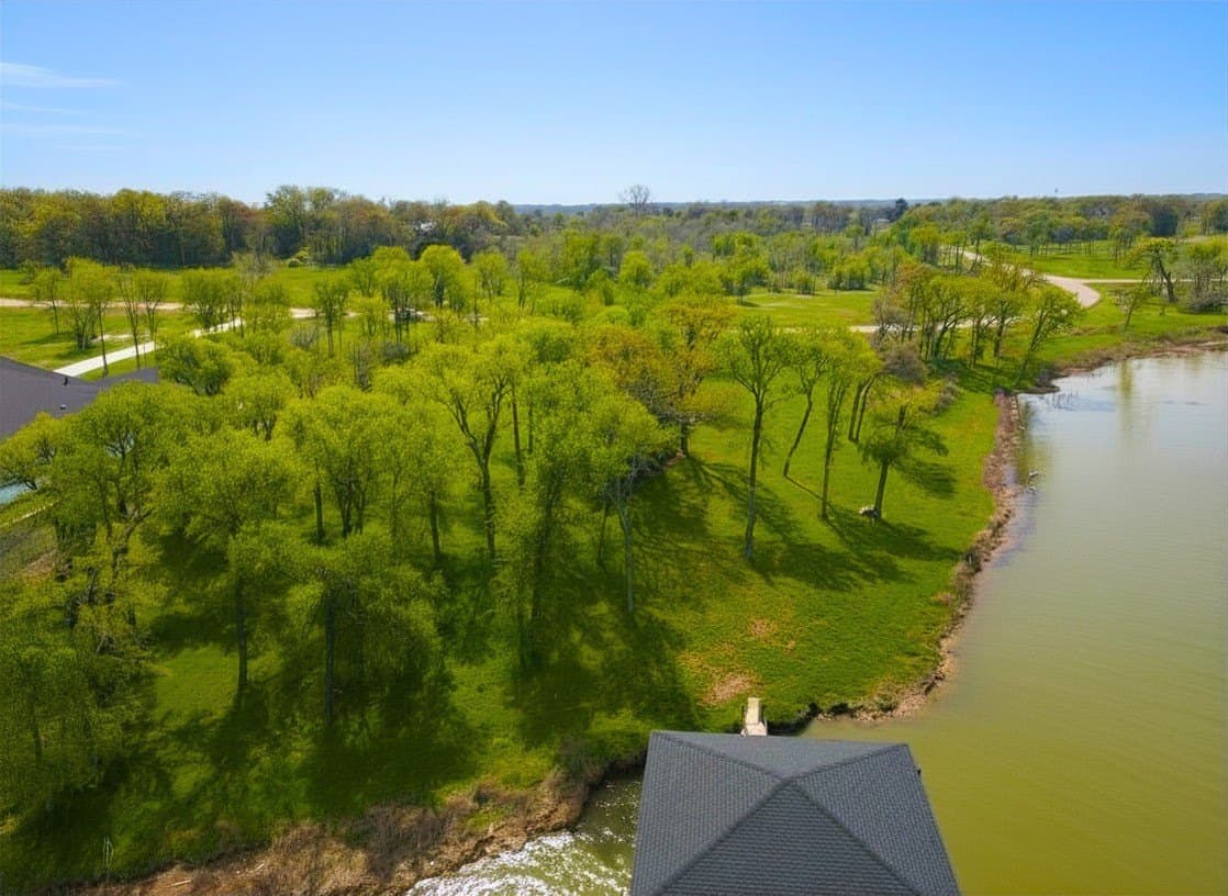 1.17 acres in Navarro County - photo 8