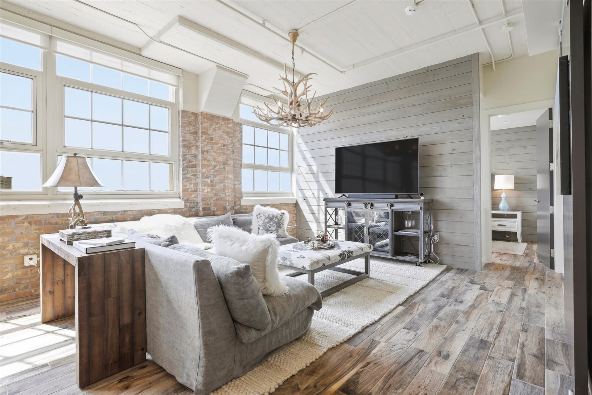 10.68 acres in Tarrant County - photo 3