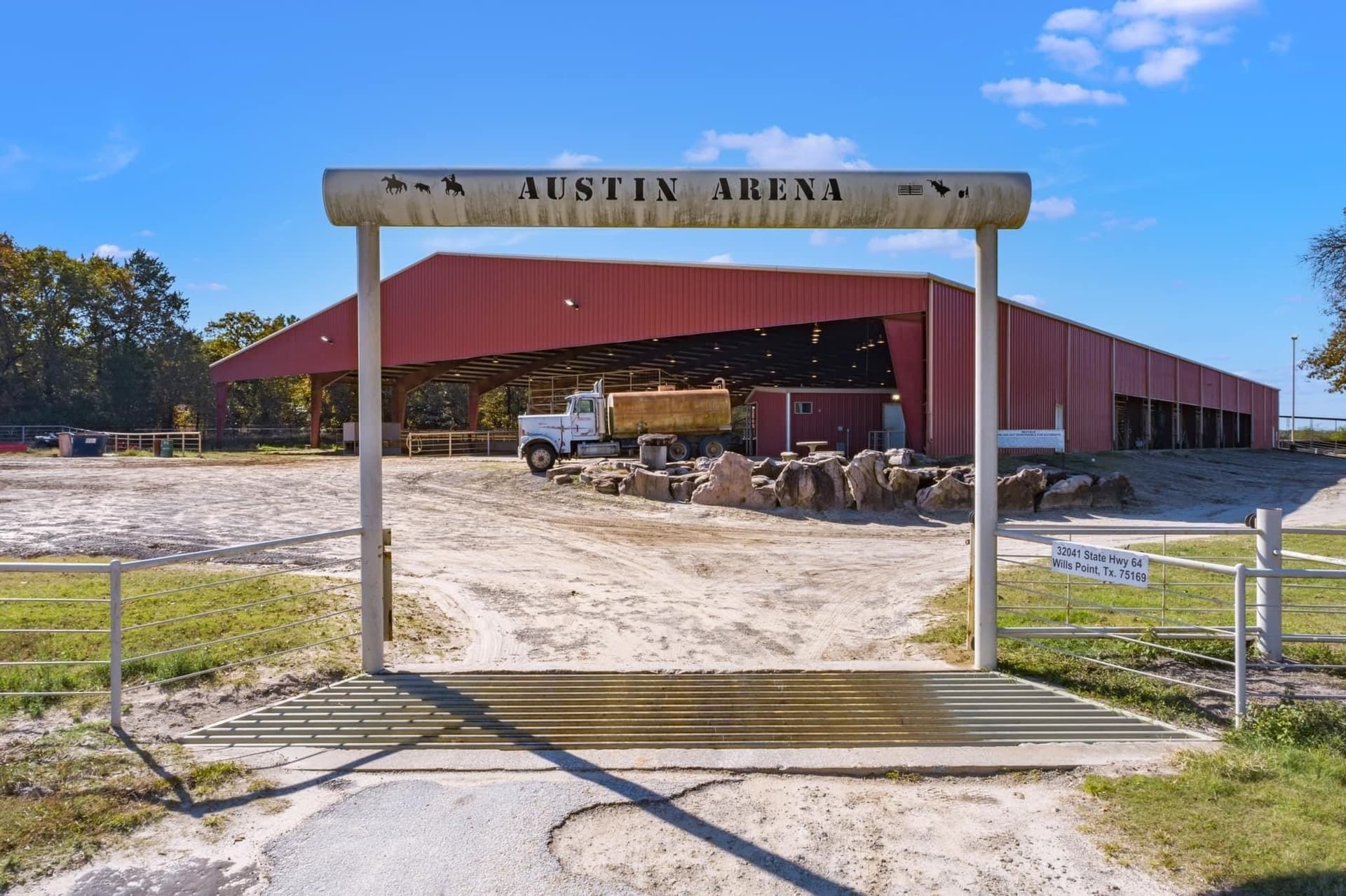 13 acres in Van Zandt County - photo 17