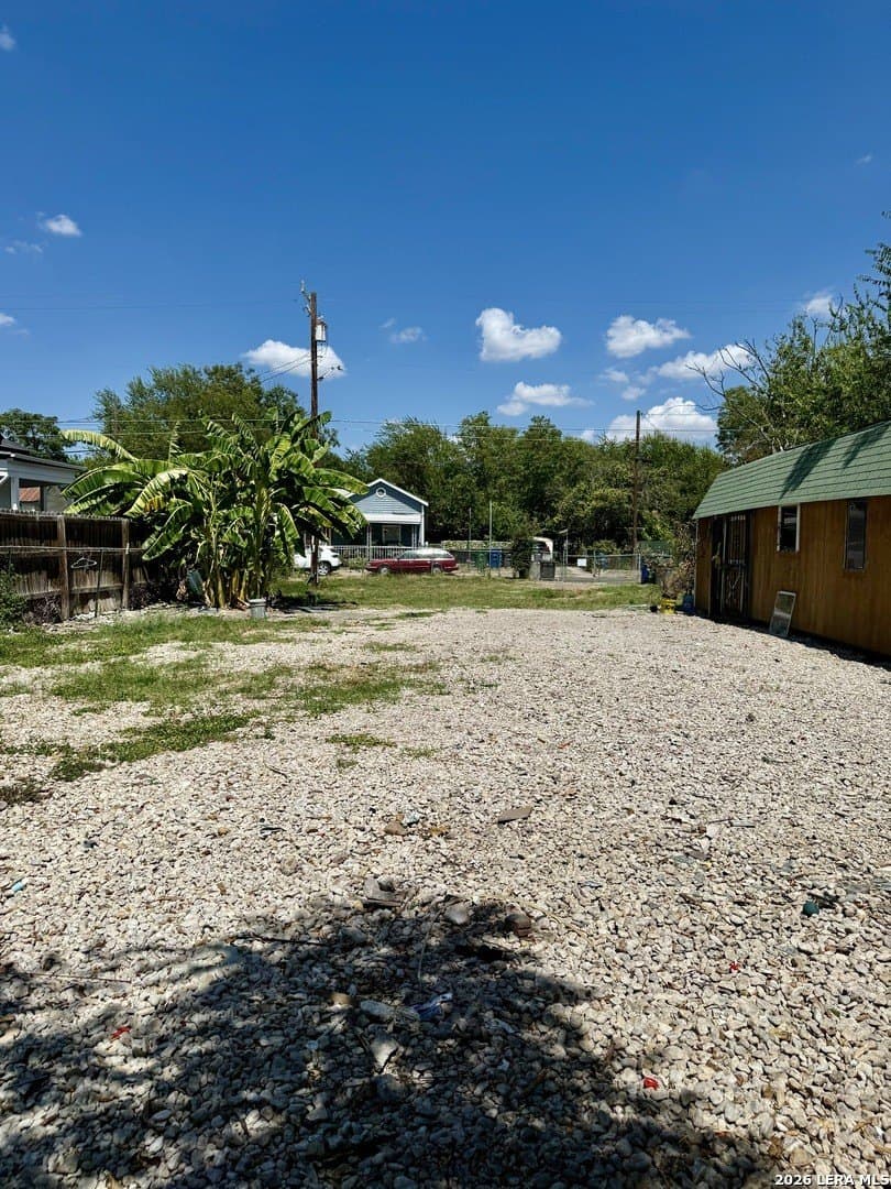 0.15 acres in Bexar County - photo 5