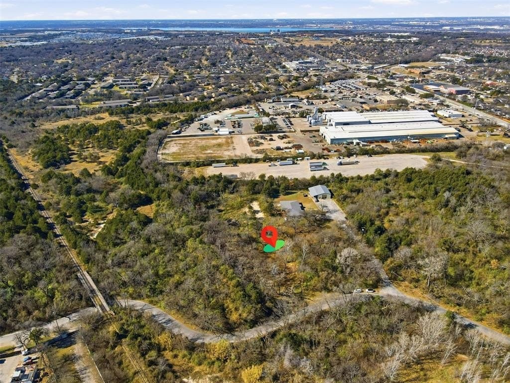 1.98 acres in Dallas County gallery image 4