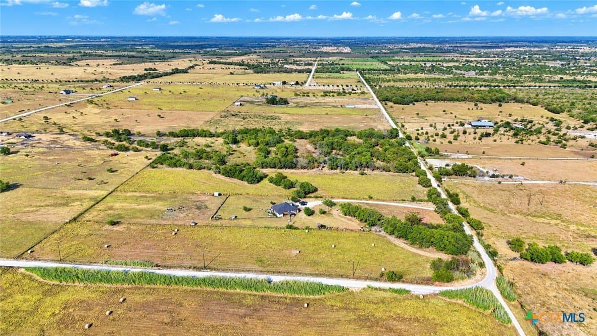 5 acres in Navarro County - photo 13
