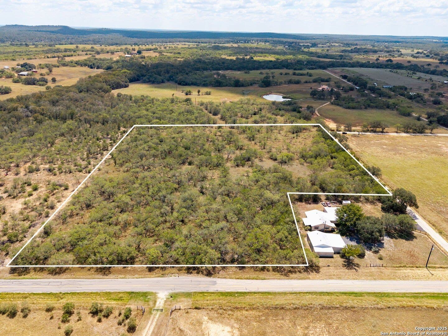 10.5 acres in Guadalupe County - photo 6
