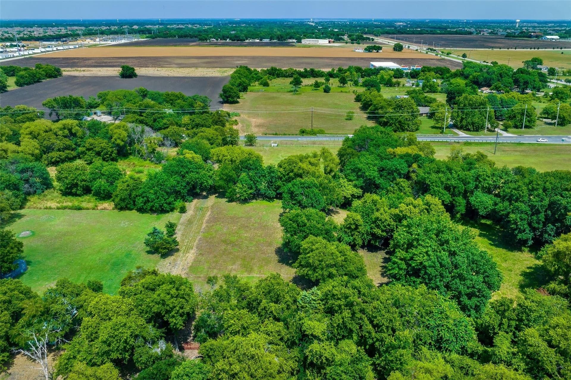 2.27 acres in Collin County gallery image 4