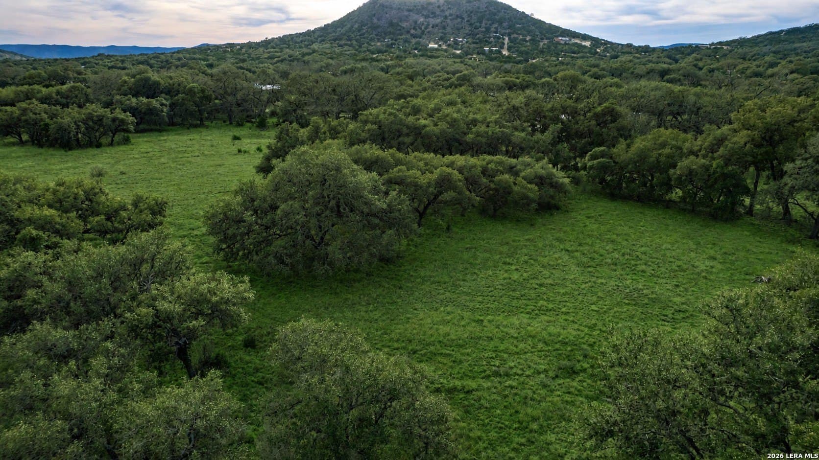 11.54 acres in Real County - photo 3
