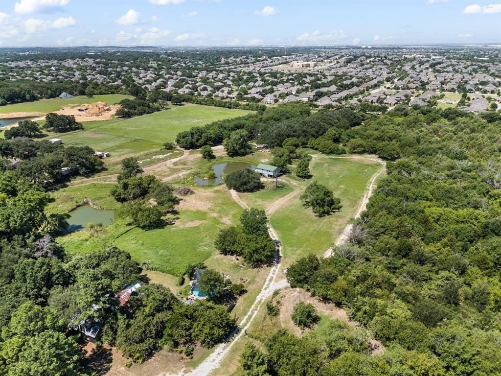 5.02 acres in Tarrant County gallery image 4